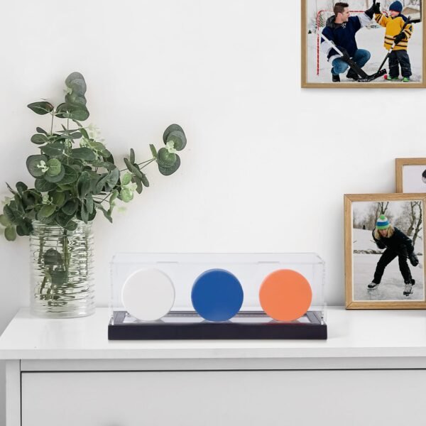 acrylic-hockey-puck-display-case