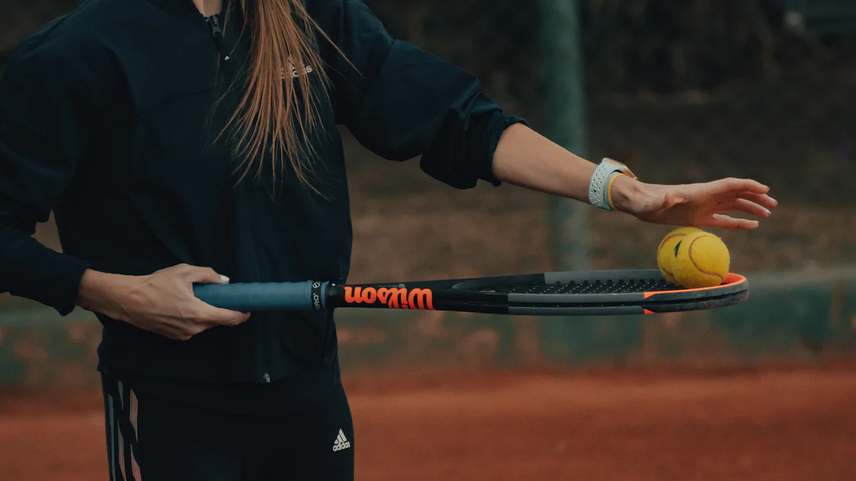 Which is Better: Composite or Aluminum Softball Bats