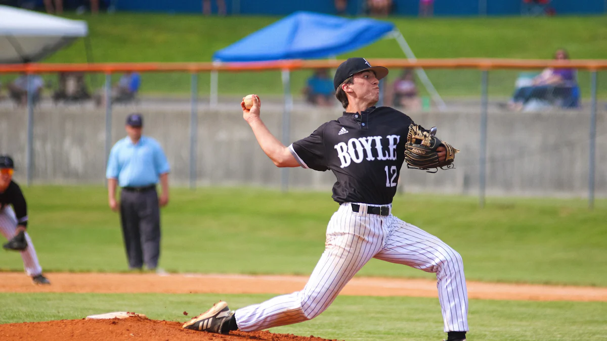 What Are Traditional Baseballs?