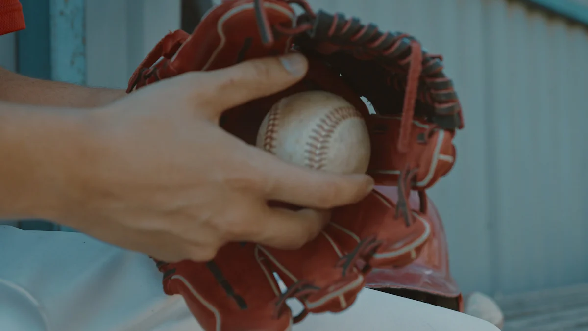 6 Tips for Choosing the Perfect Baseball Glove Display Case